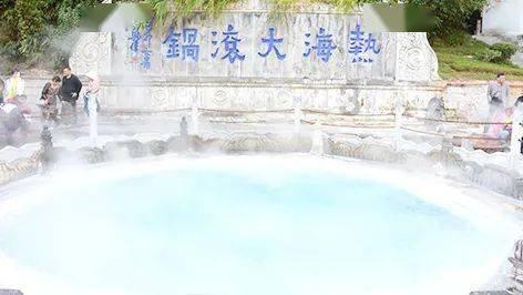 海军航空大学某团组织新年度飞行训练